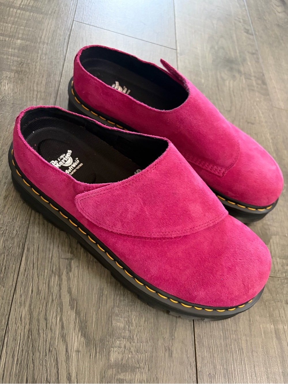 Dr. Martens Women size 12, Men 11 Fuchsia Pink Bronx Suede Zebzag AnyWair Mules